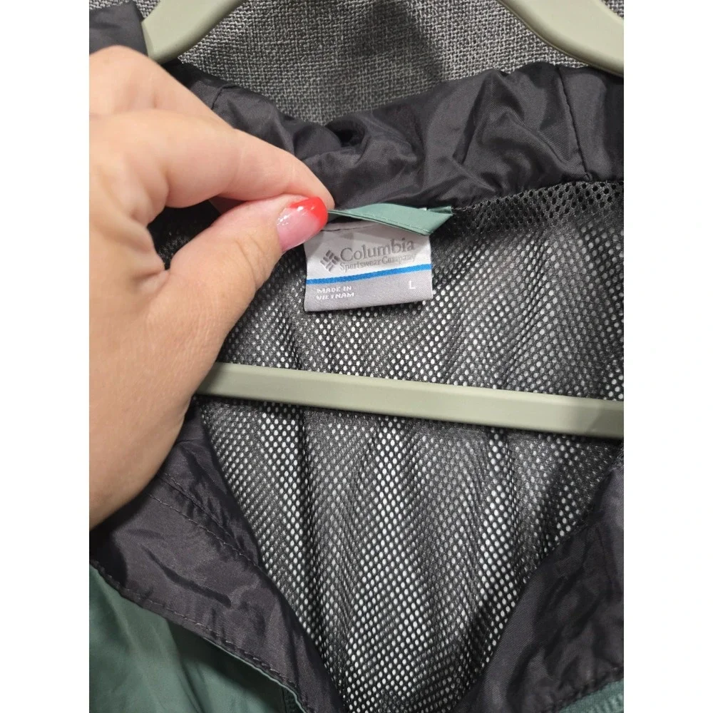 Columbia Womens Large Hooded Rain Jacket Green Waterproof Lightweight Mesh Lined